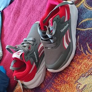 Reebok Kids' Sneakers in Gray and Red